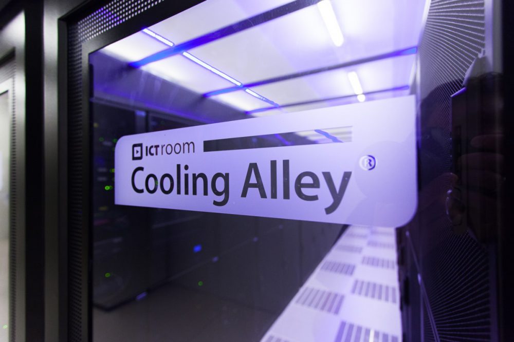 Cold Corridor cooling alley